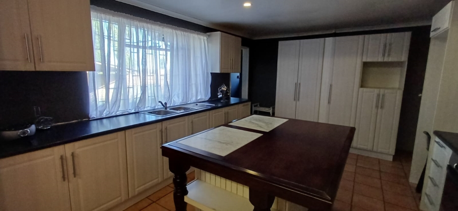 To Let 2 Bedroom Property for Rent in Bethlehem Rural Free State